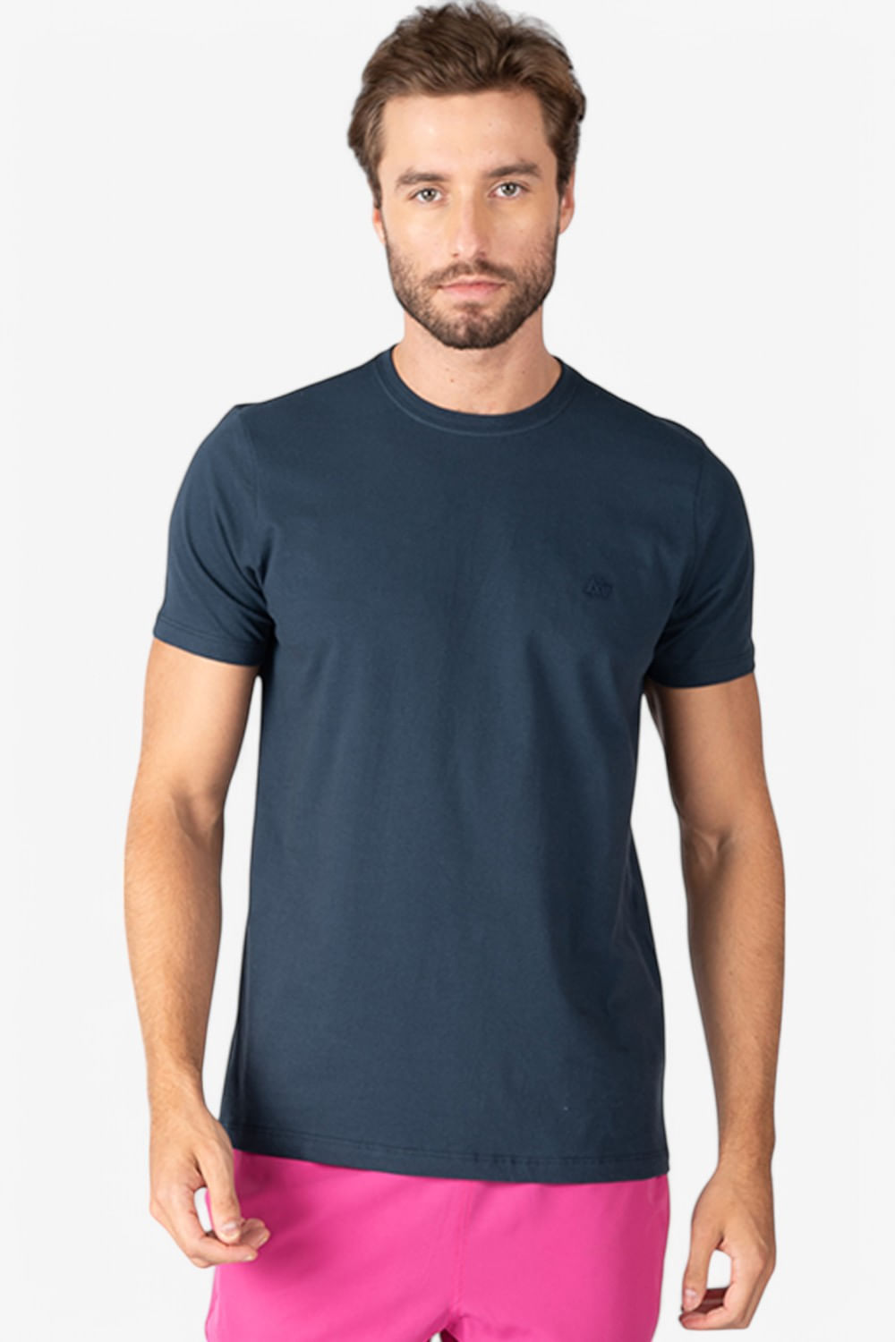 Camiseta-Manga-Curta-Masculino-A87-Aeropostale_87110101-18_000669-1 Camiseta-Manga-Curta-Masculino-A87-Aeropostale_87110101-18_000669-1