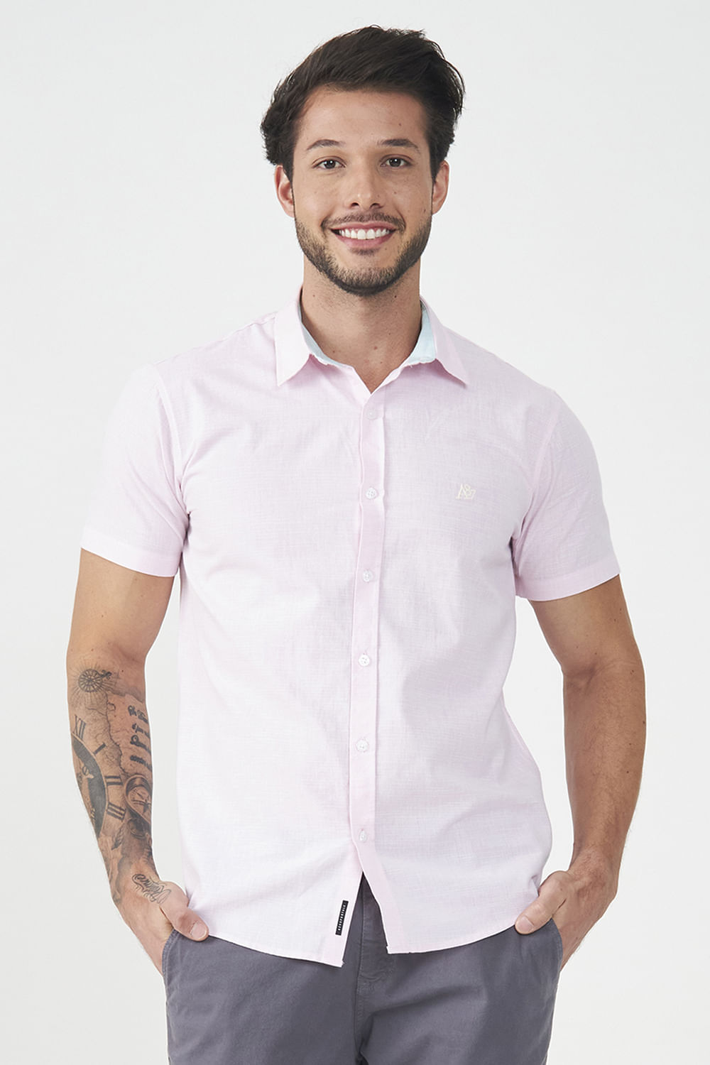 Camisa-Manga-Curta-Masculino-Aeropostale_87100601-3_36046-1.jpg Camisa-Manga-Curta-Masculino-Aeropostale_87100601-3_36046-1.jpg